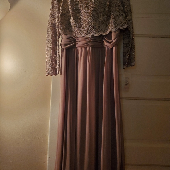 R&M Richard's dress - Picture 3 of 5